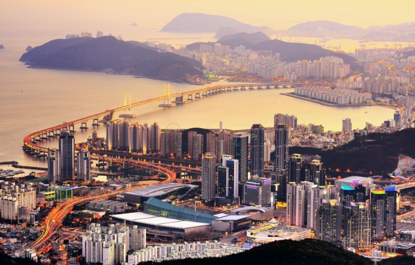 Пусан — 3 дні моря, храмів і вуличної кухні