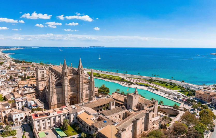 Пальма-де-Майорка: середземноморський відпочинок